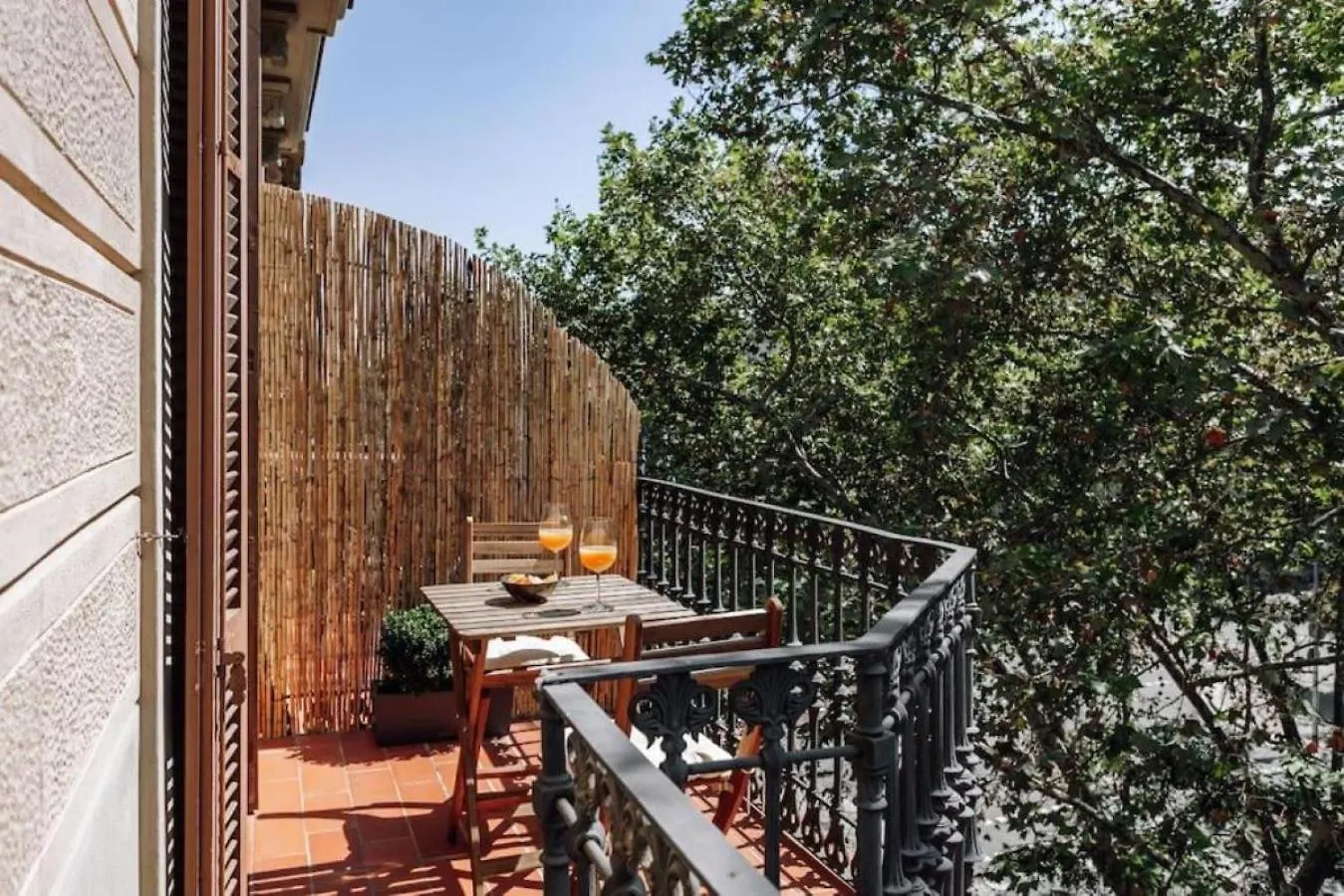 Luiza - 3 Bedroom In Eixample Dreta Barcelona